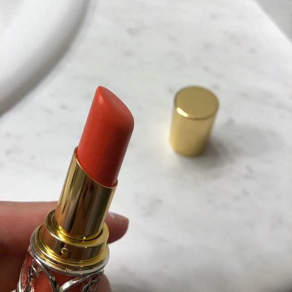 Yves Saint Laurent Shine Oil-in-stick No.12 Corail Incandescent - Picture 5 of 6